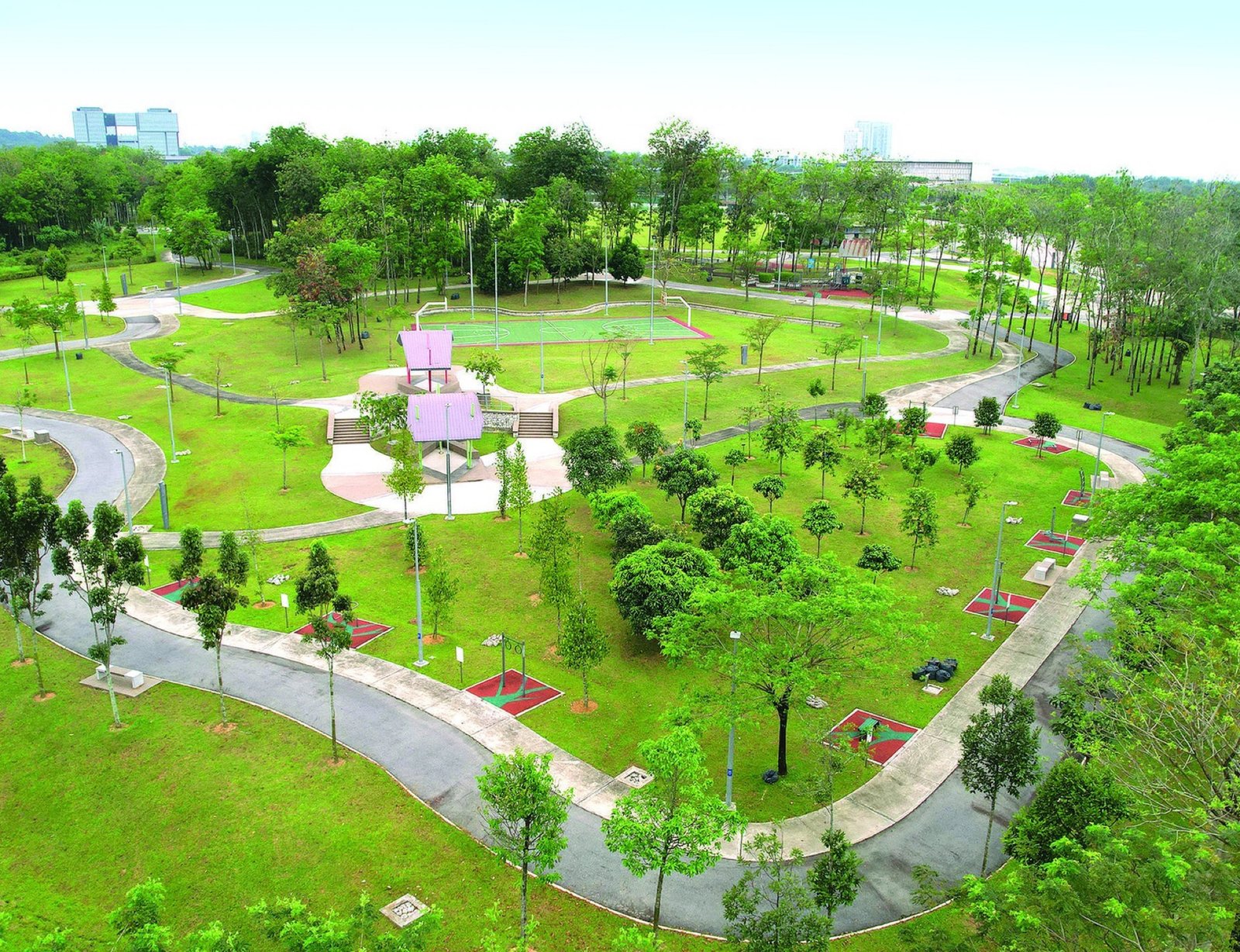 Urban park in Kwasa Damansara near Daya Residence